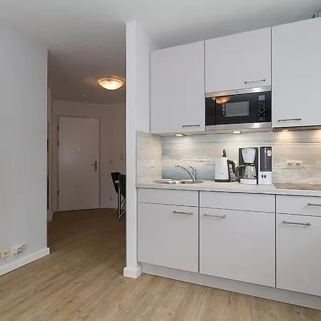 Strandstrasse 32 Strandstrasse 32-50 דירה Ostseebad Kühlungsborn